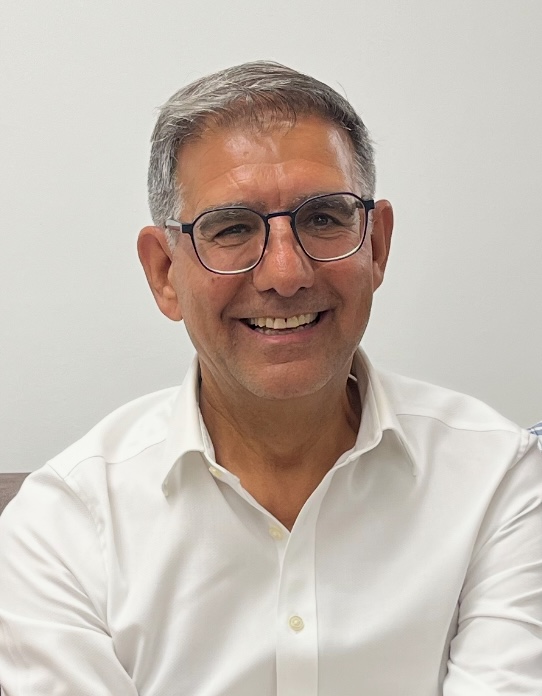 Ali Khazaei | Directeur CompuQuick Genève